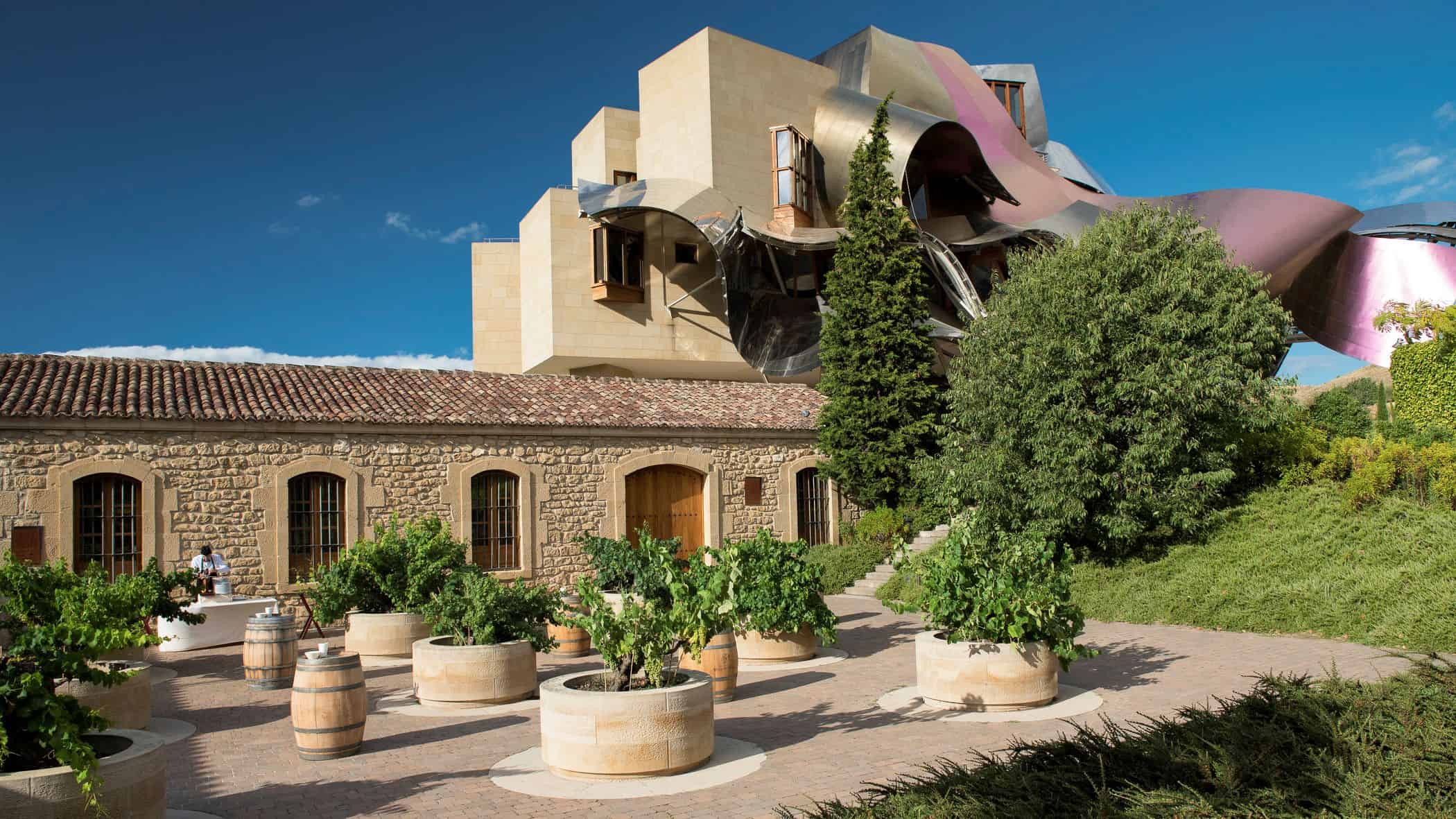 Exterior of the modern Hotel Marqués de Riscal